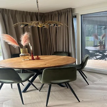 In With Veranda Holiday home