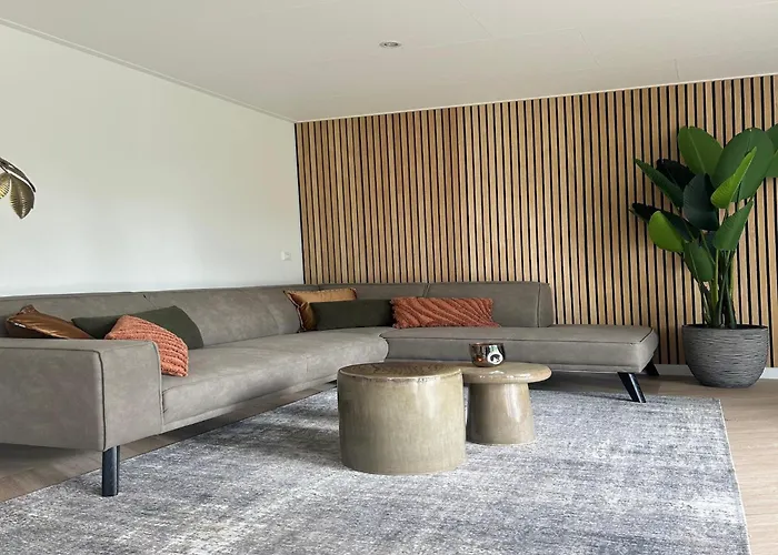 In With Veranda Holiday home Ulicoten